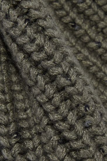 Wholesale 100% Acrylic Custom Warm Beanie Winter Striped Knit Hat