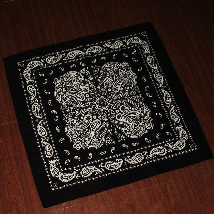 Hot Sales Promotional 100% Cotton 55cm*55cm Black White Paisley Square Printed Bandana