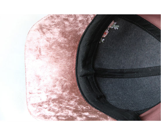 Adjustable Fashion Custom Pink 100% Polyester Pleuche Activities Women′s Baseball Cap