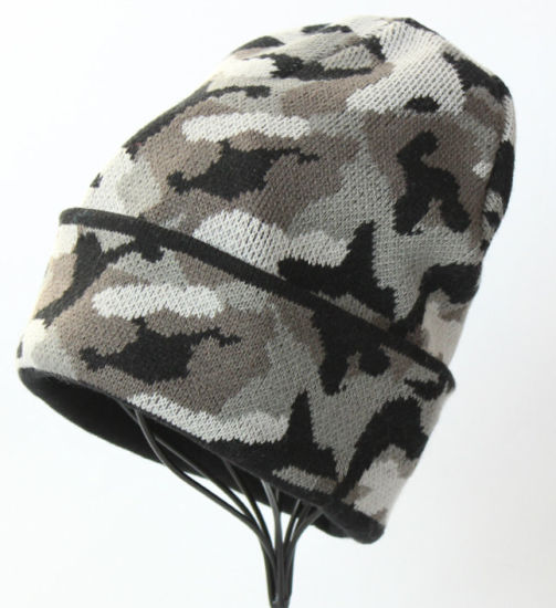 BSCI Audit 100% Acrylic Knitted Hat Thickened Fleece Lining Army Camouflage