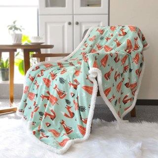 Wholesale Custom Rolled up 100% Polyester Plush Backing Sherpa Throw Fleece Baby Blanket for Toddler Baby Children