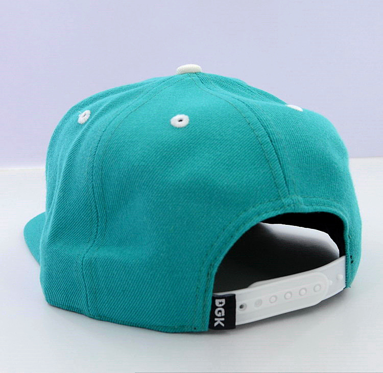 100% Cotton Adjustable Fashion 3D Embroidery Custom Snapback Caps
