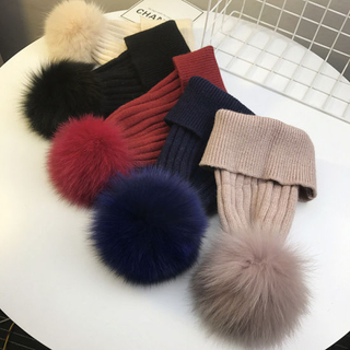 Kid′s Warm Faux Fur POM Winter Crochet Knitted Beanie Hats