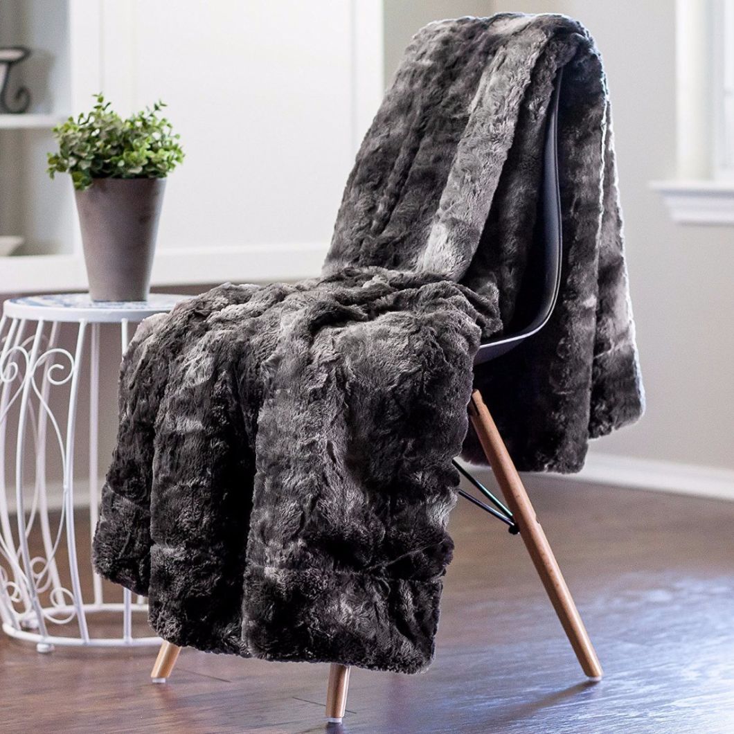 Winter Fur Soft Fuzzy Luxurious Cozy Warm Throw Plush Blanket