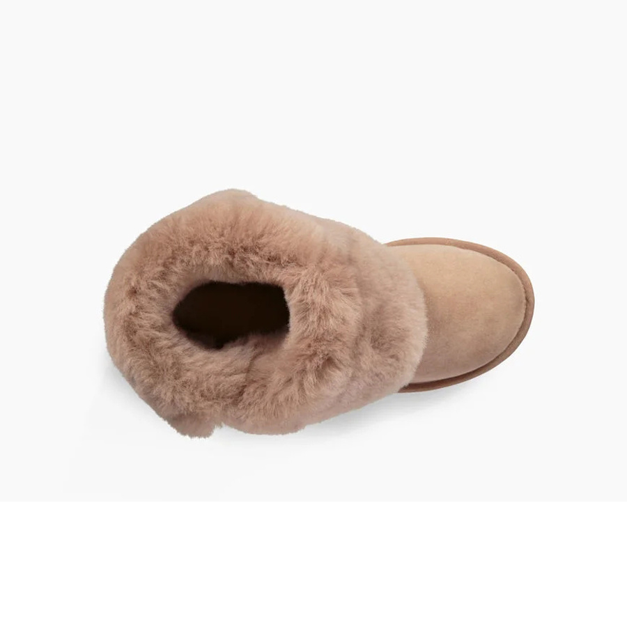 New Arrival Fashion Style Warm Decorative Buttons Women Fur Boots for Winter