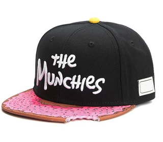 100% Polyester Fashion Flat Bill Cap Man Women Cayler Style Son Cap Snapback