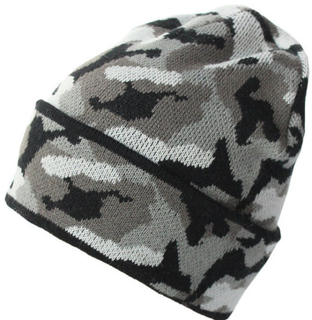 BSCI Audit 100% Acrylic Knitted Hat Thickened Fleece Lining Army Camouflage