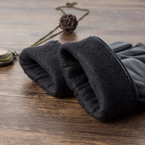 Winter Men′s Genuine Leather Warm Driving Motorcycle Gloves Leather