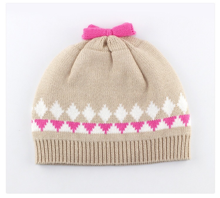 Custom Acrylic Embroidery Lovely Soft Knit Hat Glove Scarf Set